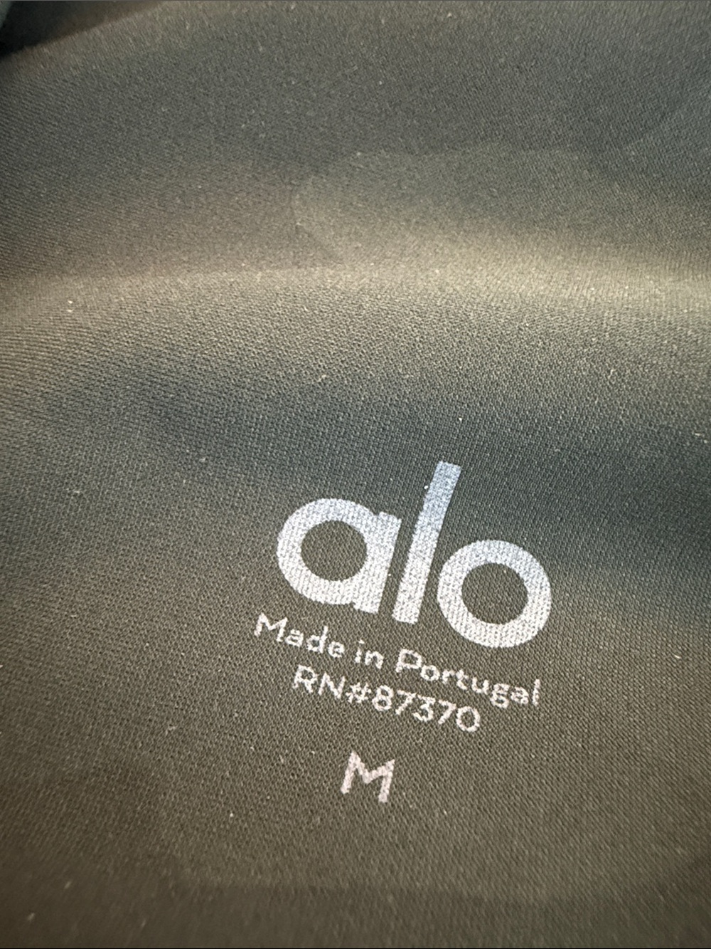 ALO Black Leggings Airlift Camo M - Picture 4 of 4